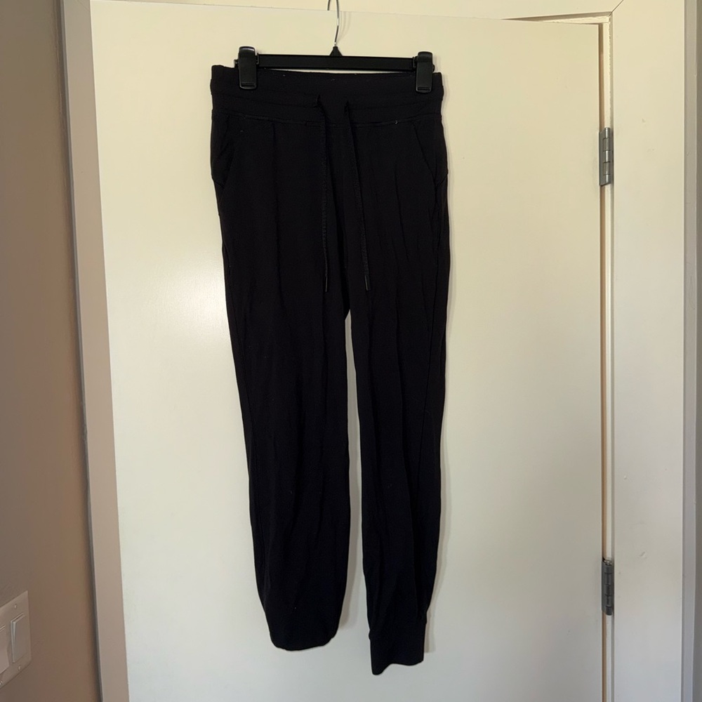 Lululemon Women's Black Jogger